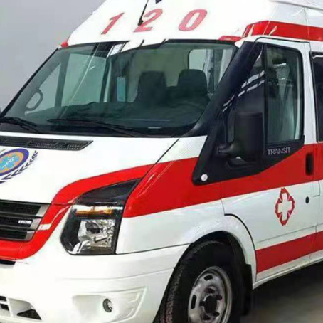 镇原非急救护送病人转院租赁救护车的优缺点对比